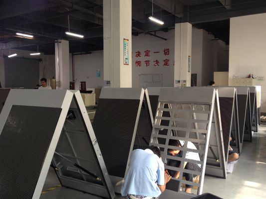 Double Side LED Display Digital Signage cho quảng cáo Bảng tường xuất bản và video