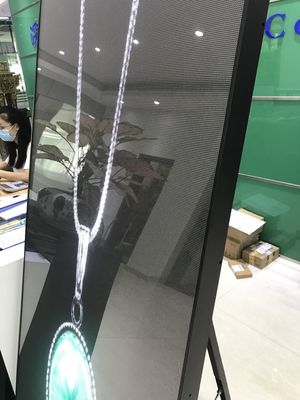 Sàn đứng LED Poster hiển thị màu đầy đủ P4 quảng cáo di động Publish