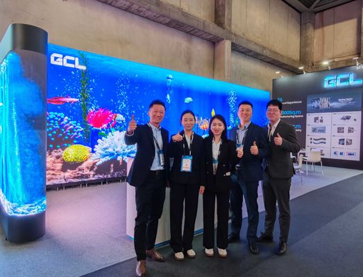 GCL GA Series ngoài trời LED P4mm P5mm IP65 8000Nits 4G 5G Wifi Poster quảng cáo