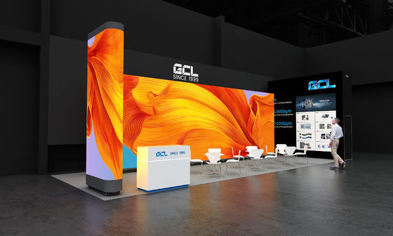 GA Series P4 Poster Led Display W1366 * H1920mm Kích thước mô-đun 320 * 160mm IP65 Cài đặt ngoài trời 8000 nits