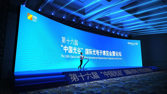 Giá tốt. Gmars-P Cho thuê màn hình màn hình LED linh hoạt màn hình sân khấu chống nước IP65 màn hình bảng điều khiển LED với cấu trúc khung đứng trực tuyến