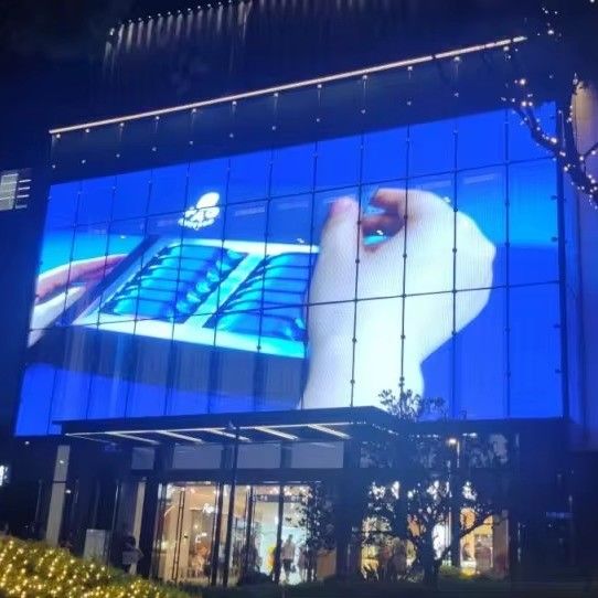 Màn hình LED trong suốt Windows 1000mm Kích thước bảng điều khiển Màn hình lưới LED 32768 Dots/M2 Pixel Density