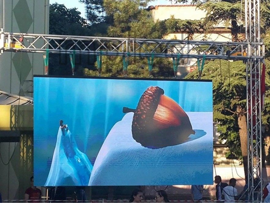 HD ngoài trời Fine Pixel Pitch Rental P1.953mm màn hình LED cho các buổi hòa nhạc và sự kiện