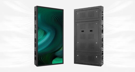 Màn hình poster ngoài trời LED với IP65 chống nước 5500-6500nits Độ sáng và tỷ lệ làm mới 3840Hz cho quảng cáo